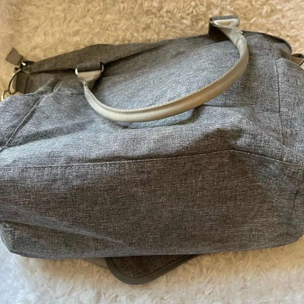 JJ Cole light gray fabric Caprice diaper bag aqua blue lining .